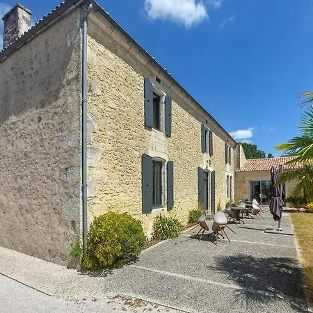 Domaine De Luxe Avec Piscine *